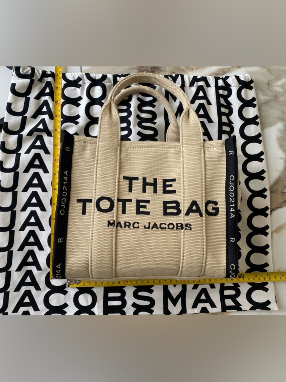 NWOT Marc Jacobs THE JACQUARD SMALL TOTE BAG Warm Sand and Black (10”Lx 5”Dx8”H) - Picture 13 of 17